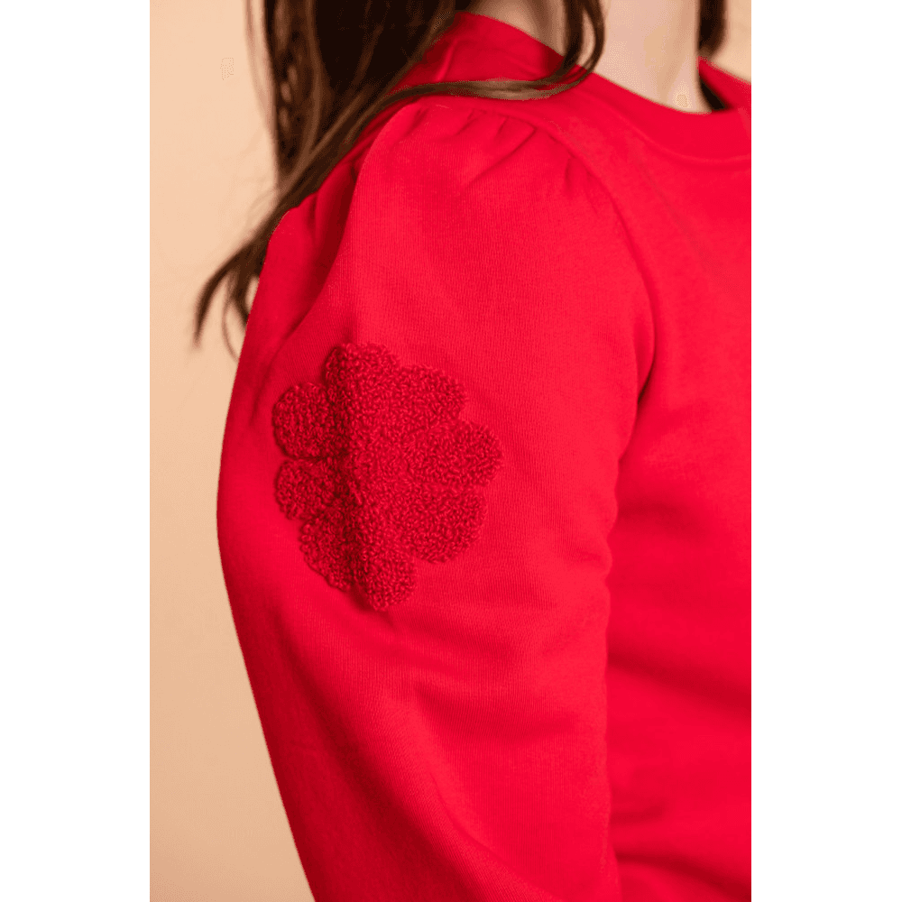 Sweater flowers at sleeve Rood Sweater flowers at sleeve Rood