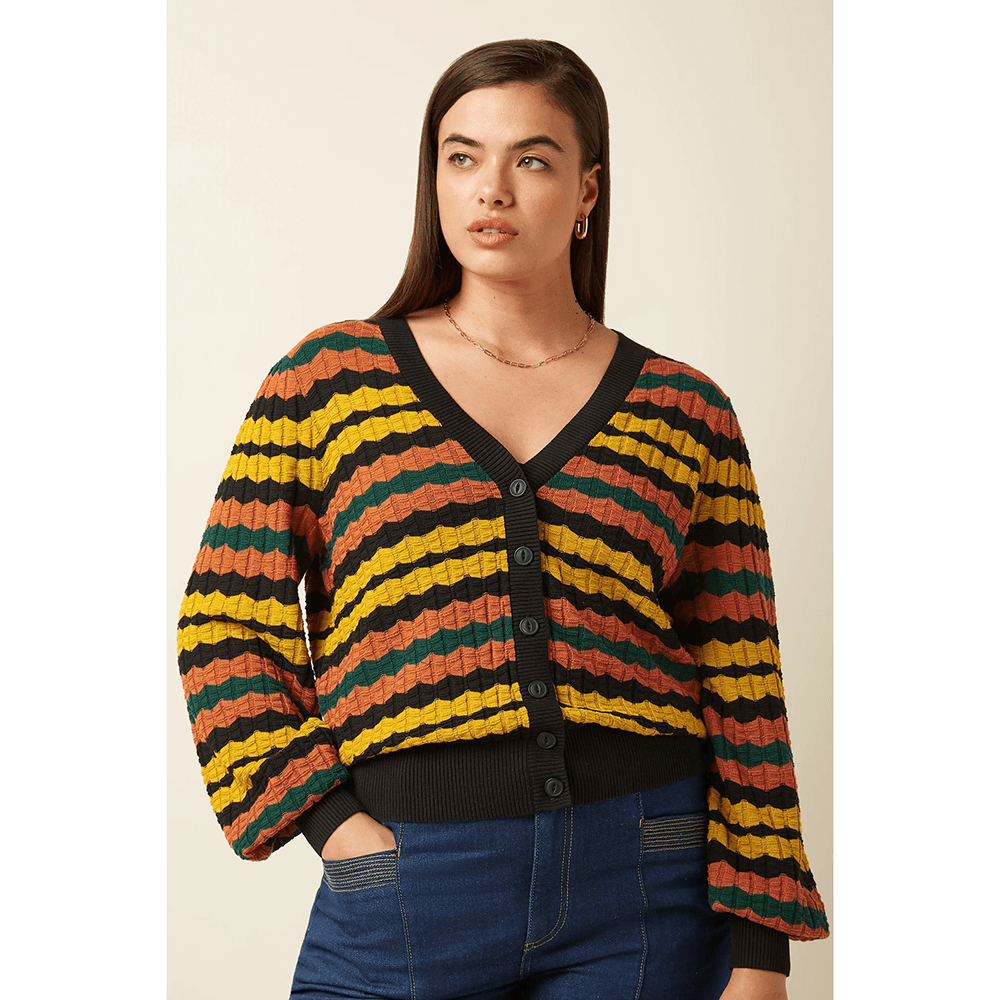 Cardi V Royal Zwart 1 Cardi V Royal Zwart 1