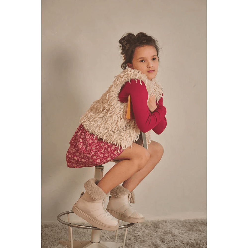 Kath Long Hair Fur Gilet Off White Kath Long Hair Fur Gilet Off White