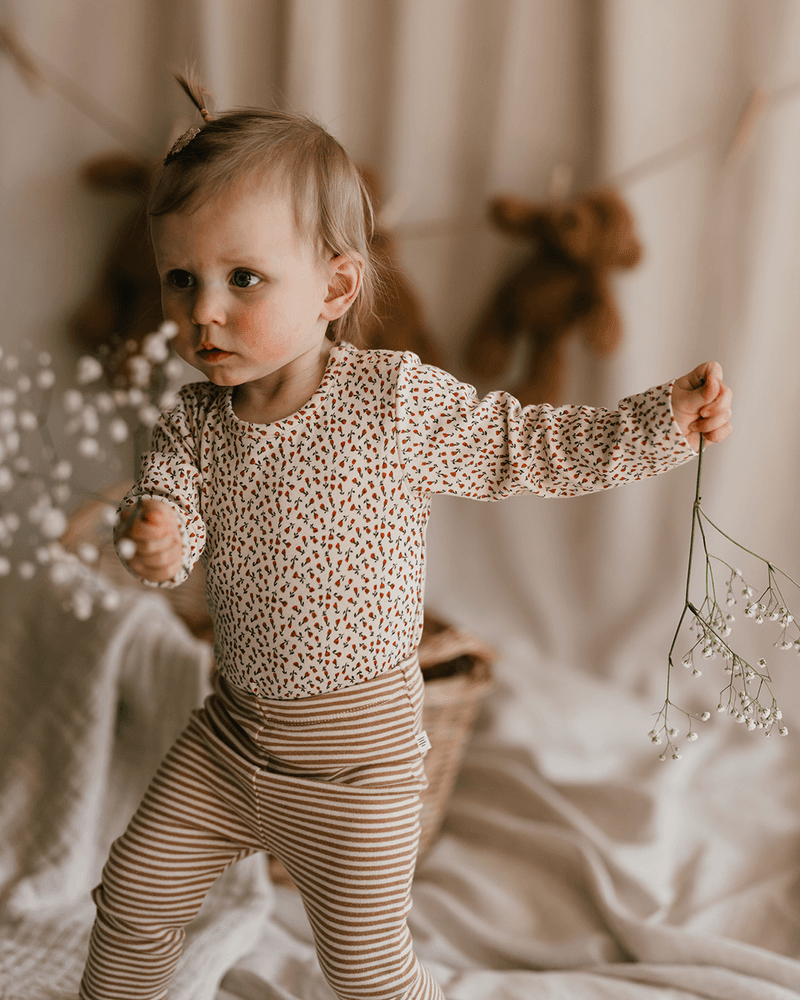 baby romper long sleeve autumn leaves Off White baby romper long sleeve autumn leaves Off White