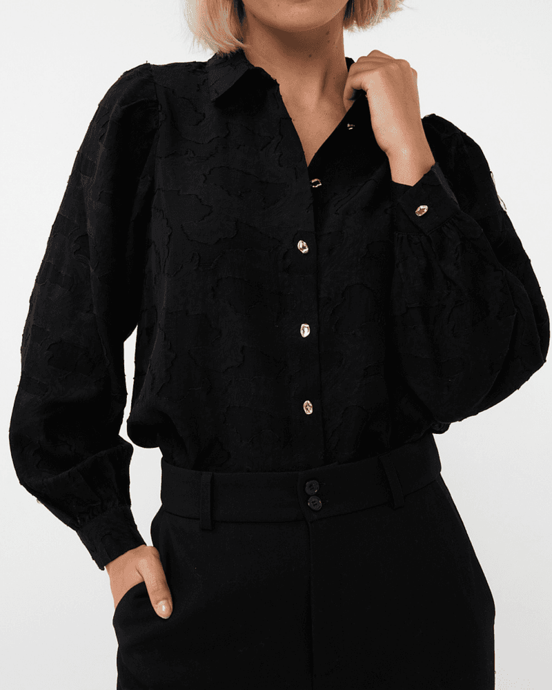 Blouse flower jacquard Zwart 1 Blouse flower jacquard Zwart 1