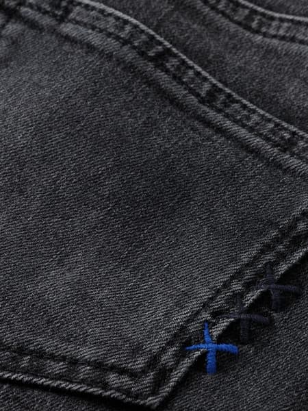 CORE Dean loose tapered jeans Black Night Zwart 1 CORE Dean loose tapered jeans Black Night Zwart 1