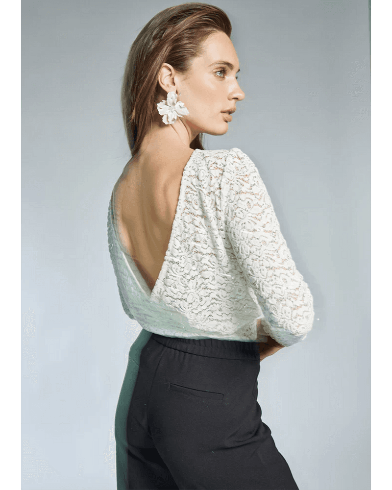 Tiana Top Ls Off White Tiana Top Ls Off White