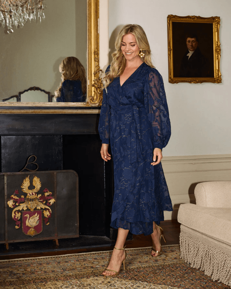 Dress Blossom Layer Burnout Flower Donker Blauw Dress Blossom Layer Burnout Flower Donker Blauw