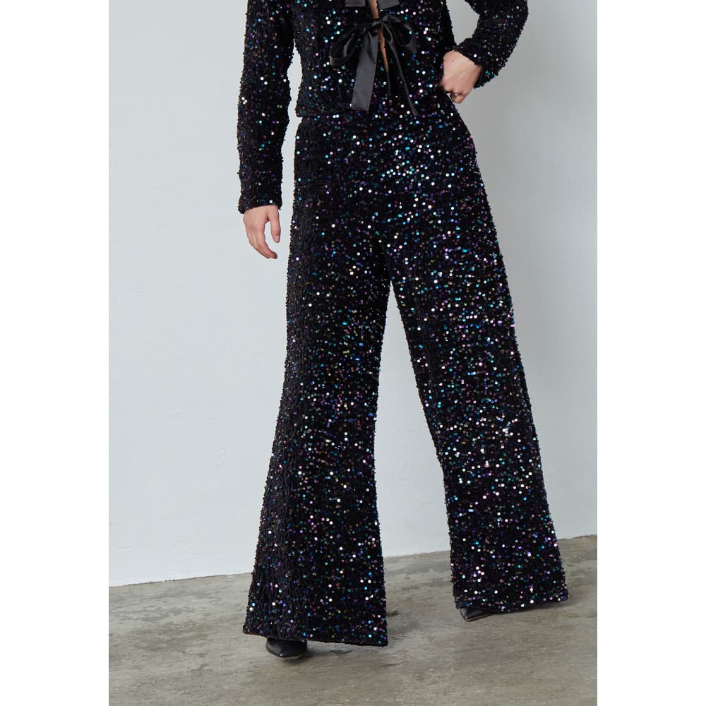 NYLA-PA4 Pants Zwart 1 NYLA-PA4 Pants Zwart 1