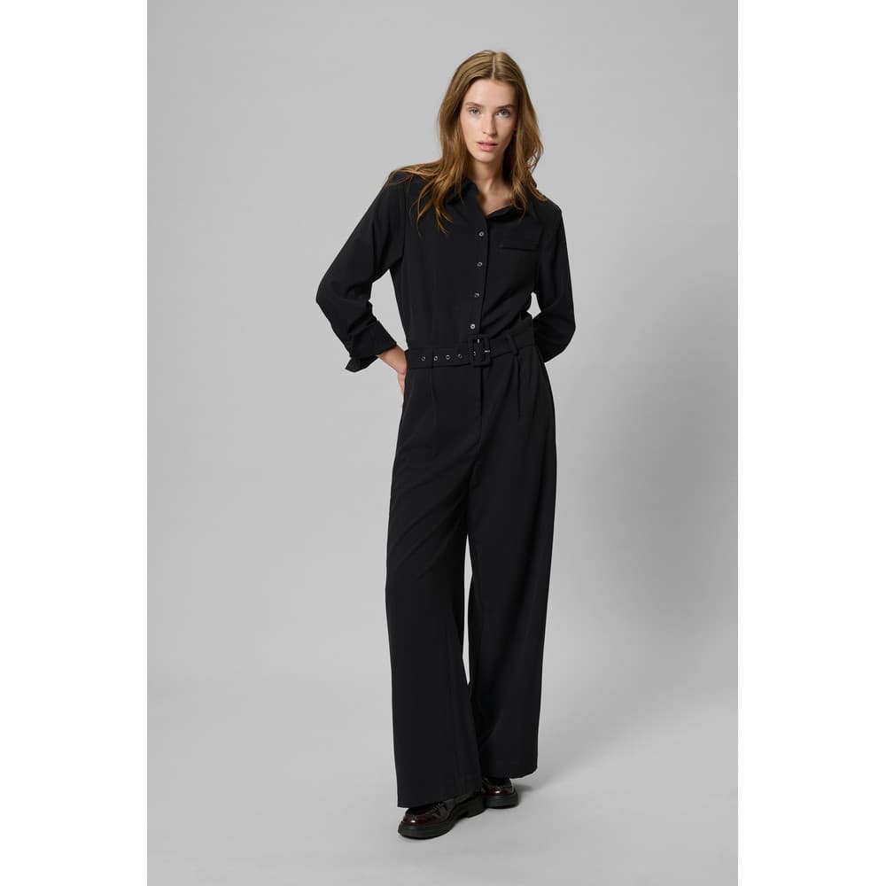 MWHace Jumpsuit Zwart 1 MWHace Jumpsuit Zwart 1