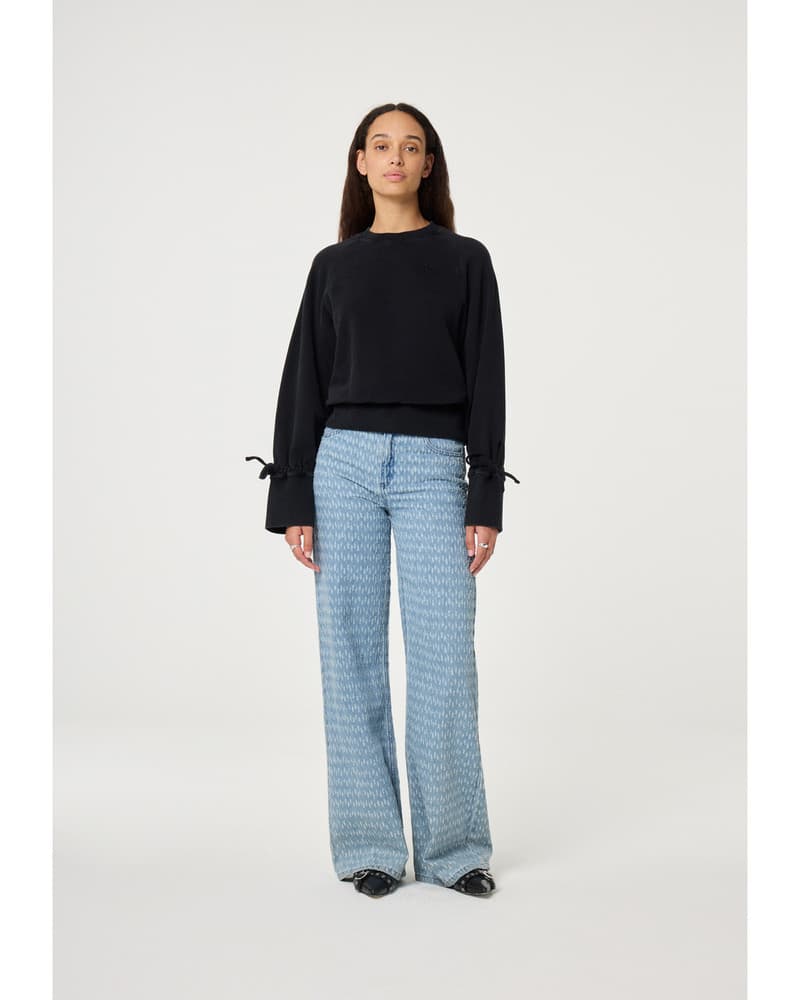 Janet Sweater Zwart 1 Janet Sweater Zwart 1