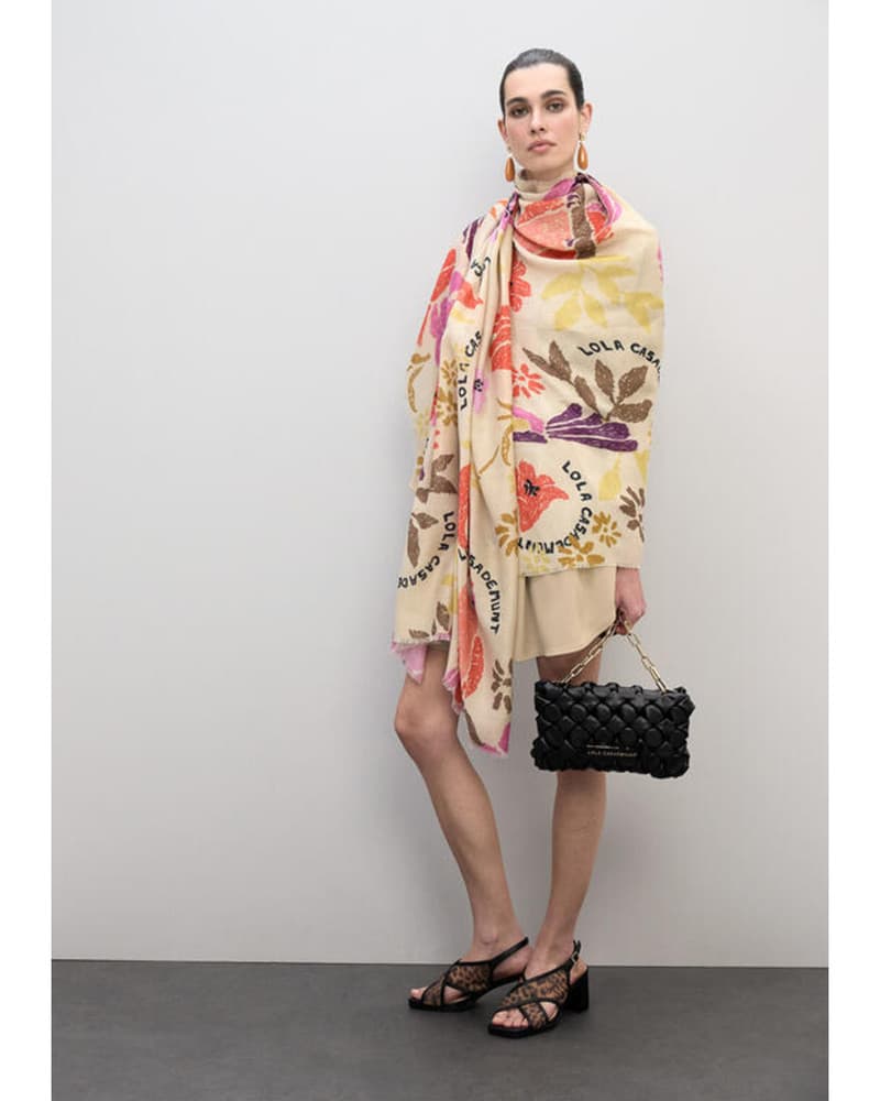 Scarf With Floral Print Scarf With Floral Print