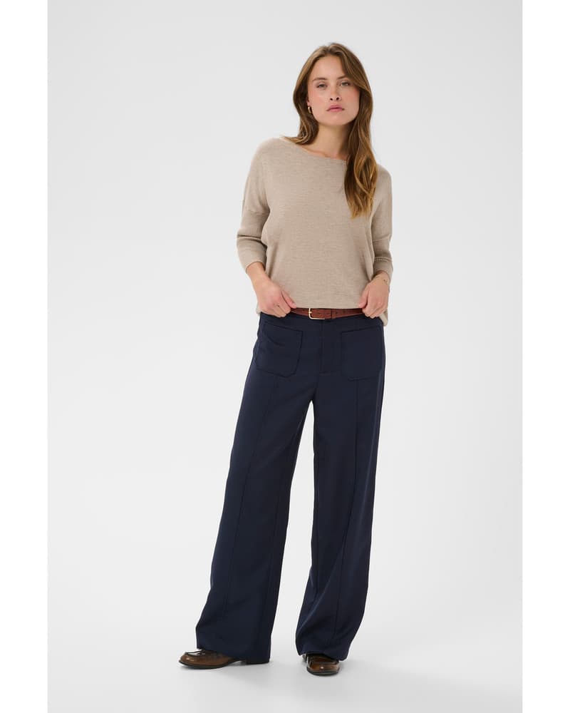 MilaSZ R-Neck Classic Pullover Zand MilaSZ R-Neck Classic Pullover Zand