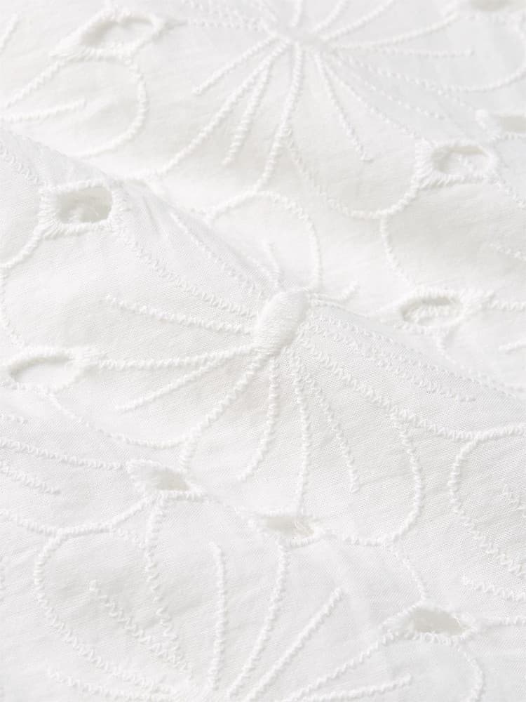 Evelina Blouse Brava Broderie Wit 1 Evelina Blouse Brava Broderie Wit 1