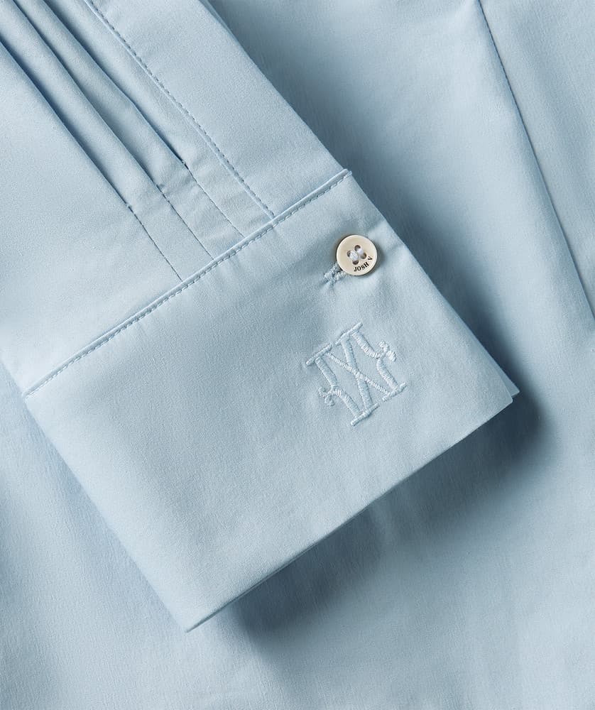 LUANN fitted blouse met strik detail Licht Blauw LUANN fitted blouse met strik detail Licht Blauw