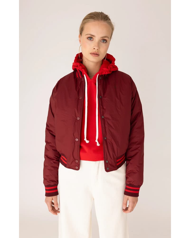 B01-08-Taylor Jas Bordeaux B01-08-Taylor Jas Bordeaux