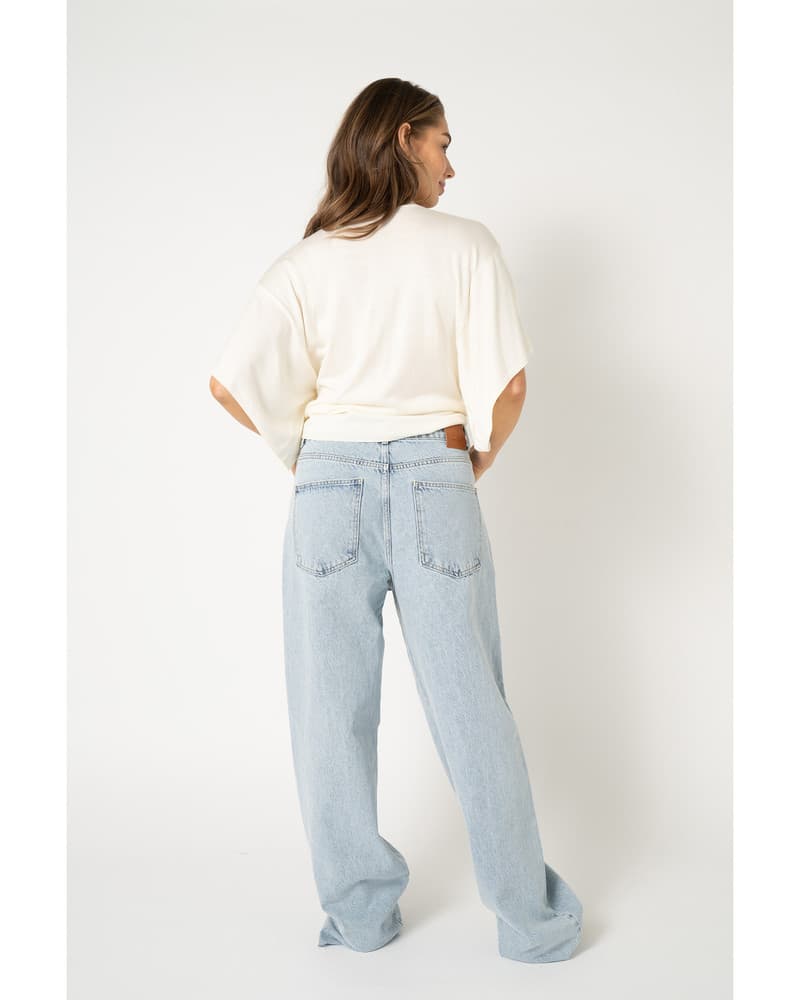 Suzette V Knitted Off White Suzette V Knitted Off White