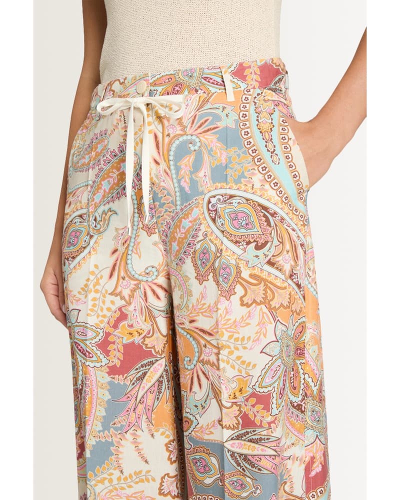 Adrienne Blauw Adrienne Blauw