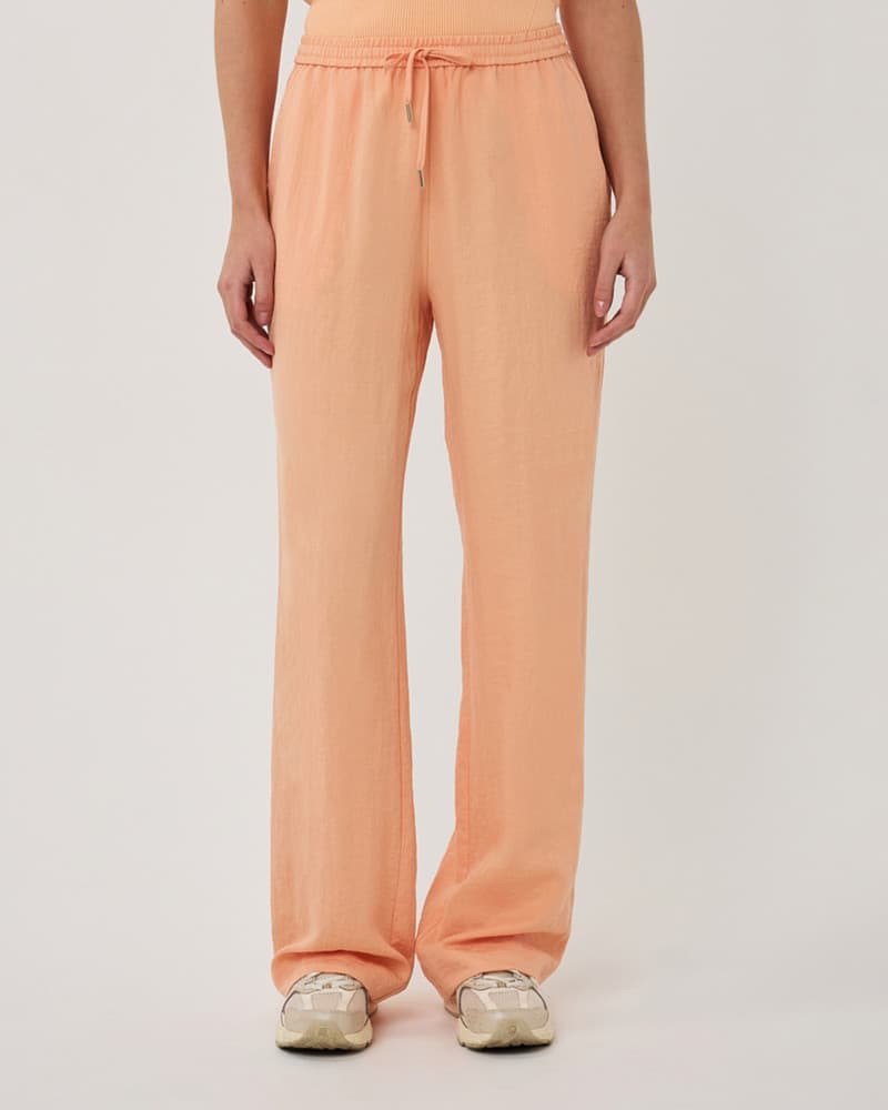 Trousers elastic WB fine crinkle Oranje Trousers elastic WB fine crinkle Oranje