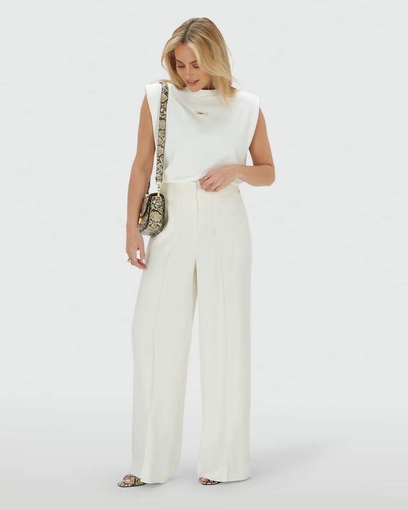 RHYS high rise wide leg pantalon Off White RHYS high rise wide leg pantalon Off White