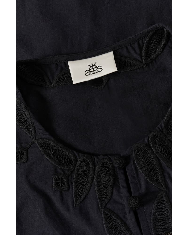 KBErlinda Blouse Zwart 1 KBErlinda Blouse Zwart 1