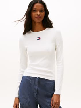 TJW Slim LS Badge Tee Ext Ecru